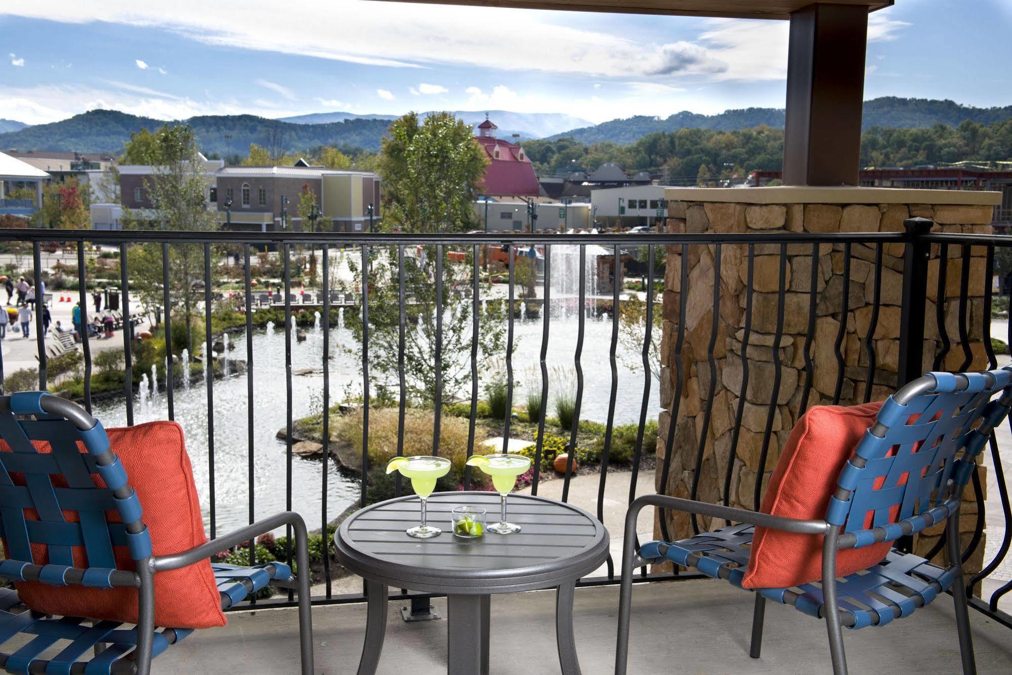 Margaritaville Island Hotel Pigeon Forge Exterior foto